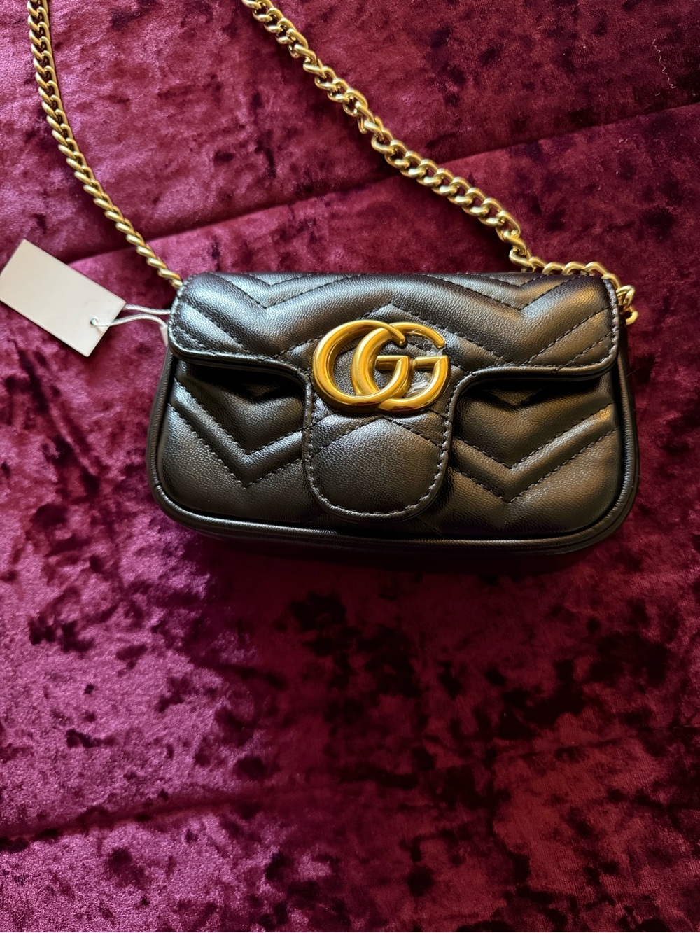 Source Unknown Black Quilted mini Crossbody Bag with Gold Hardware